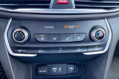 2019 Hyundai Santa Fe SE