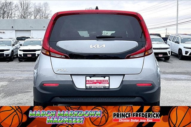 2022 Kia Soul LX