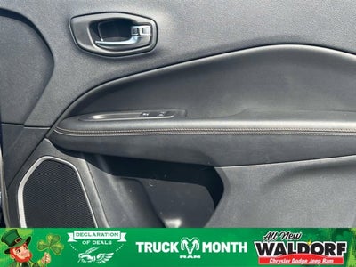 2020 Jeep Compass Latitude w/Sun/Safety Pkg