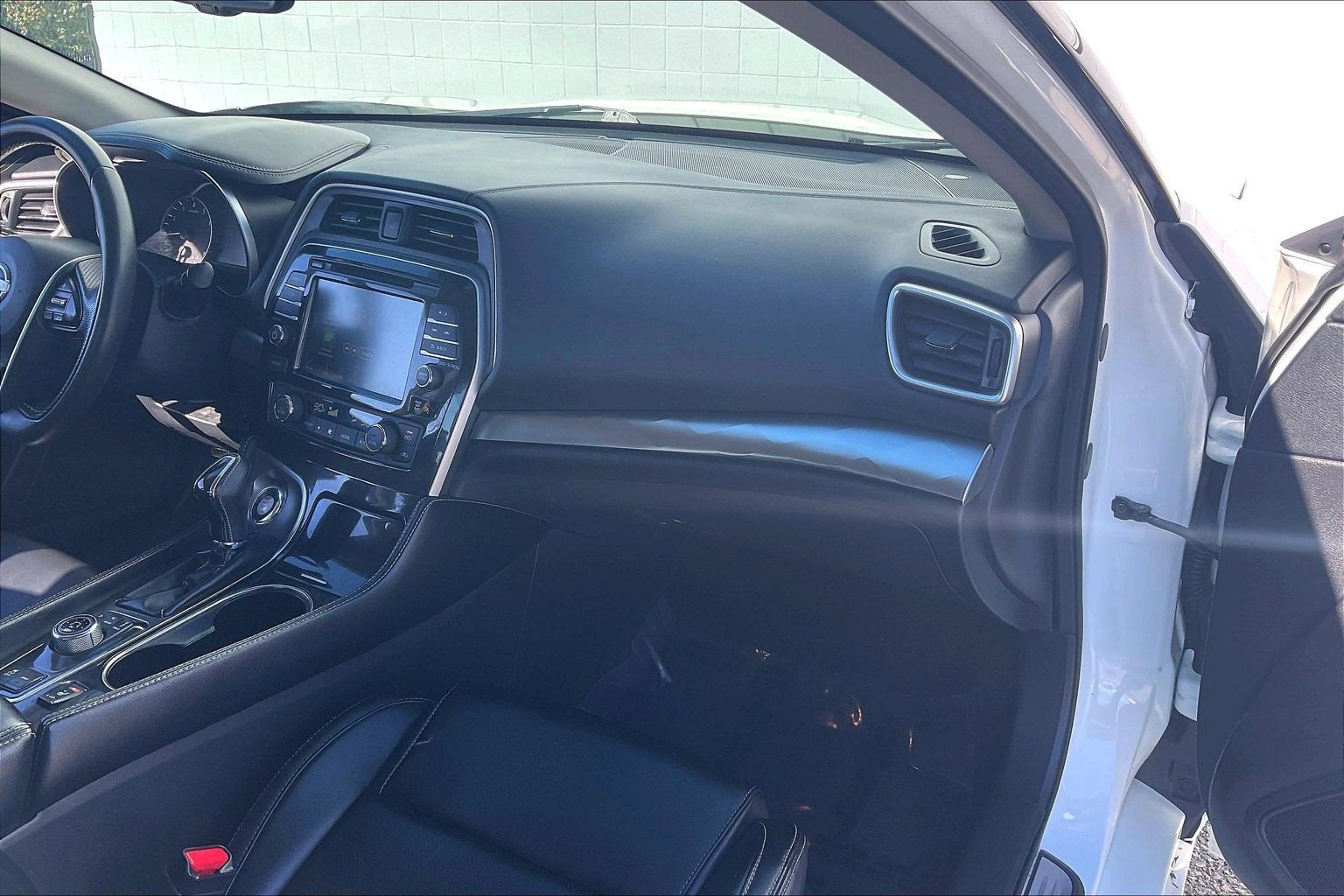 2023 Nissan Maxima SV