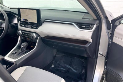 2025 Toyota RAV4 Limited