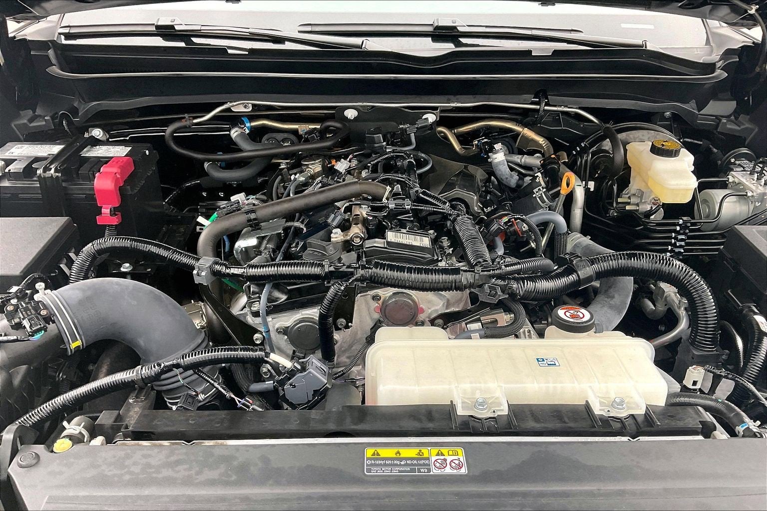 2025 Toyota Tacoma 4WD SR5