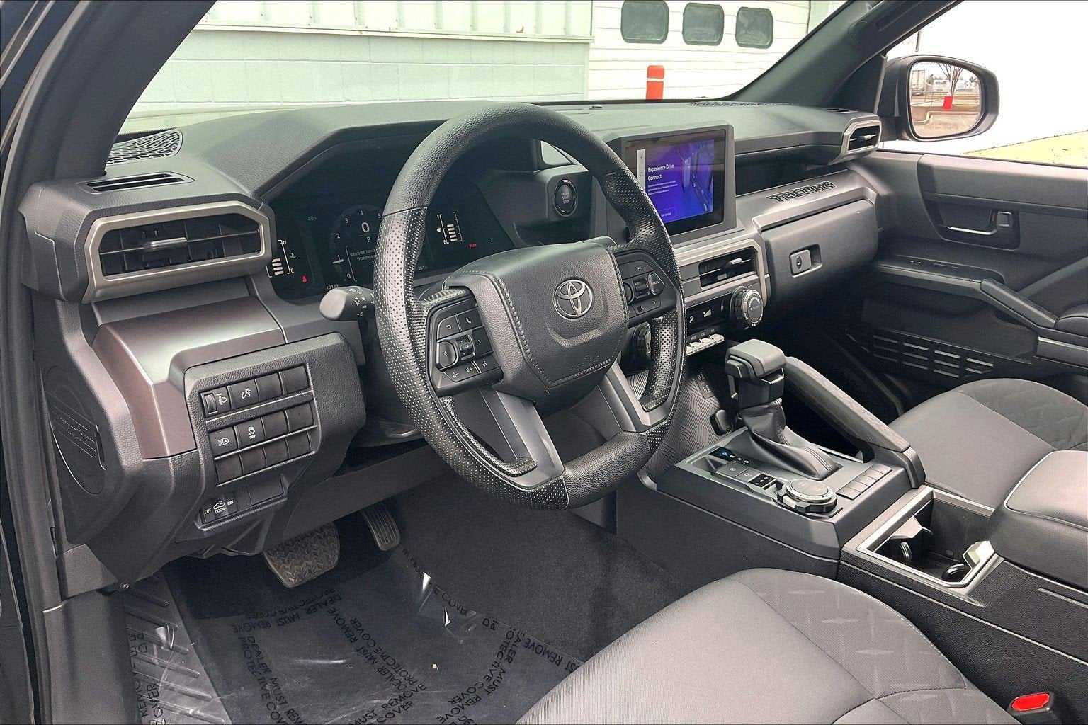 2025 Toyota Tacoma 4WD SR5