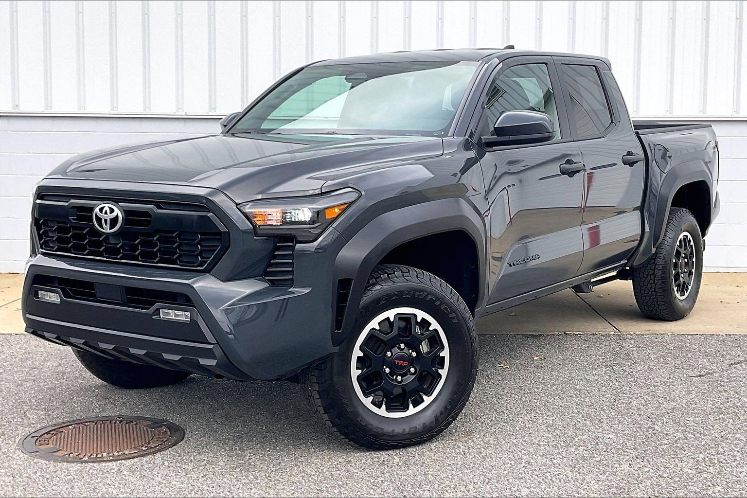2025 Toyota Tacoma 4WD TRD Off Road