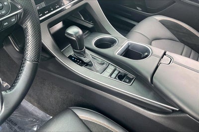 2022 Toyota Avalon Hybrid XSE Nightshade