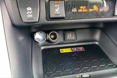 2025 Toyota RAV4 Hybrid XSE