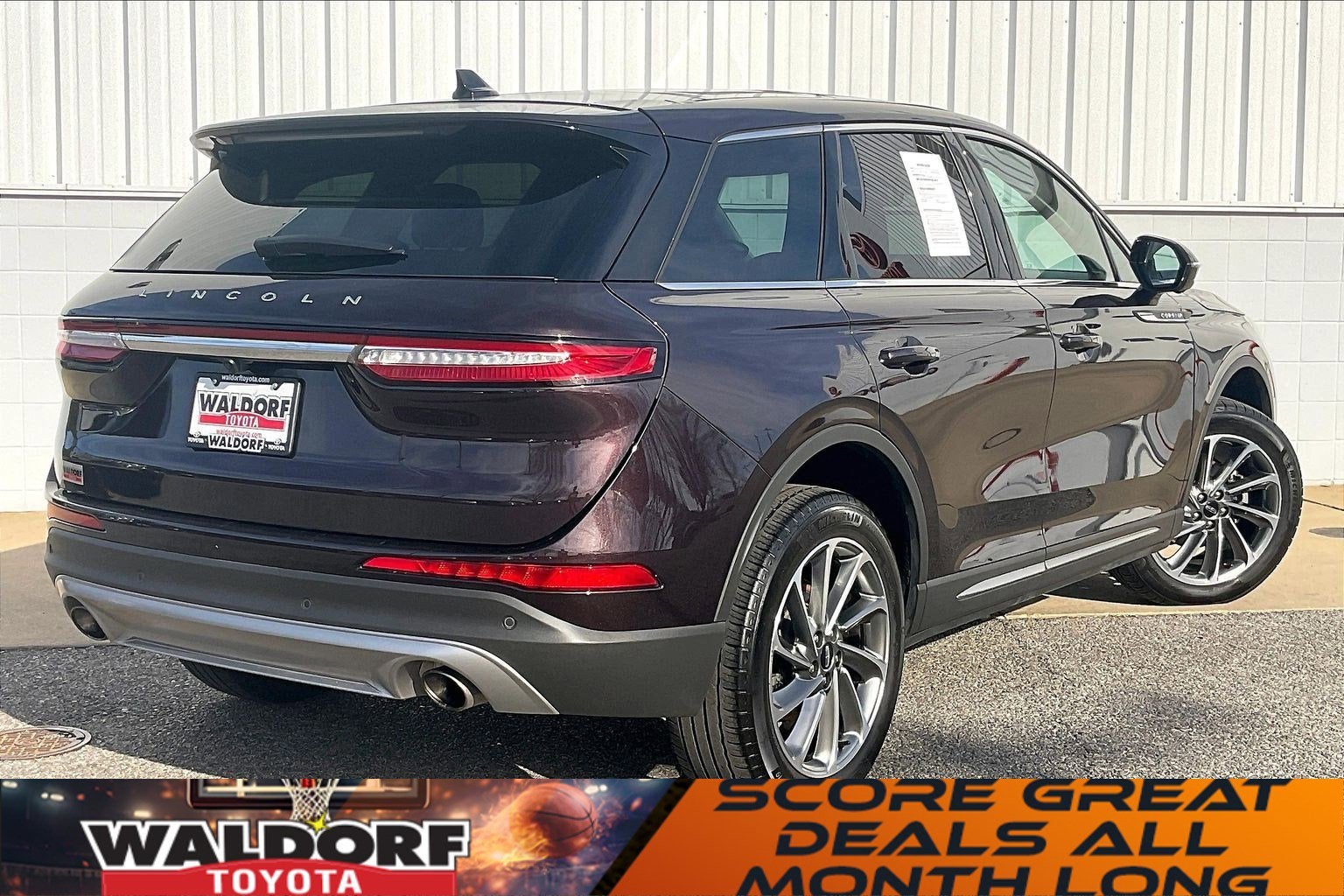 2023 Lincoln Corsair Standard