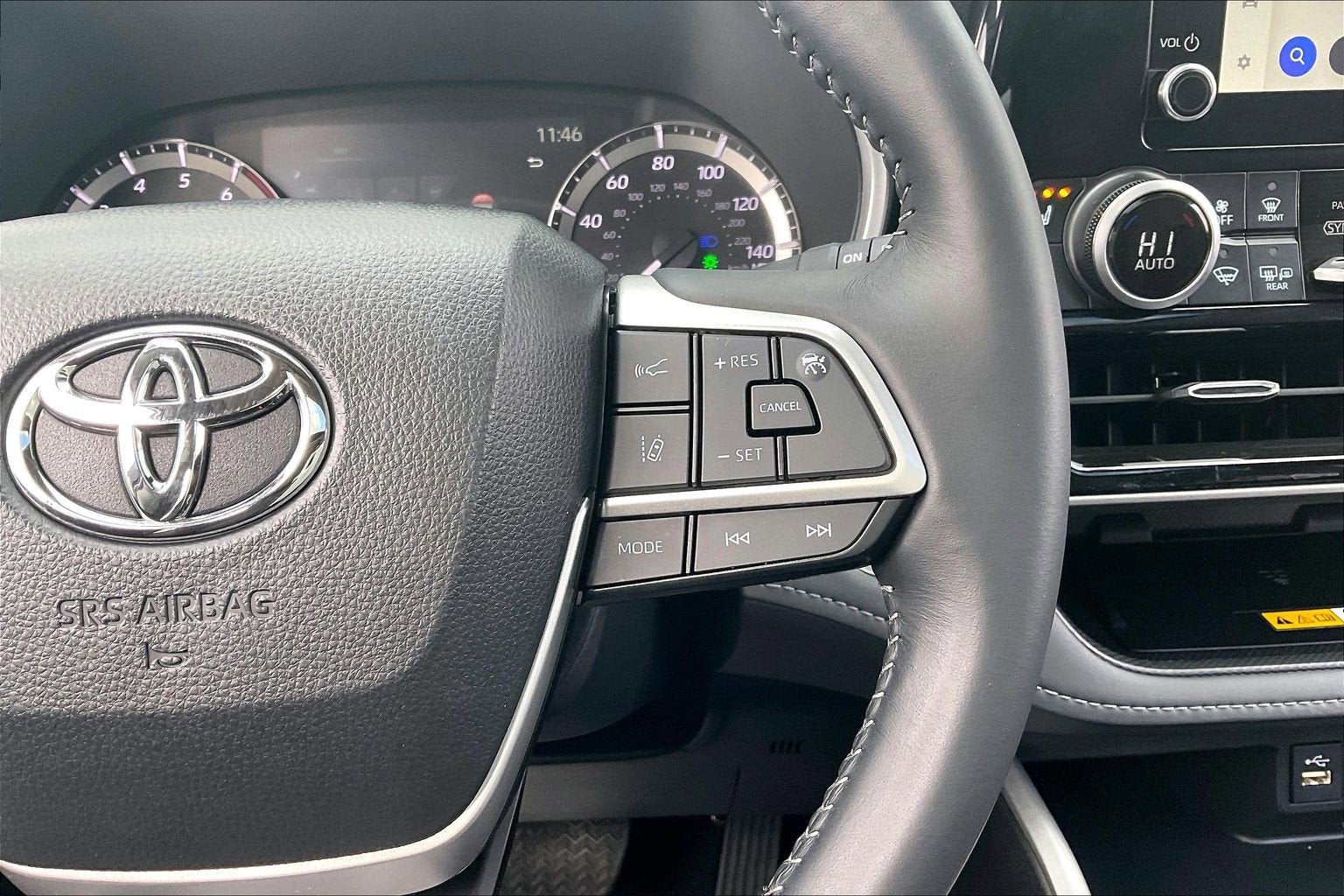 2025 Toyota Highlander XLE