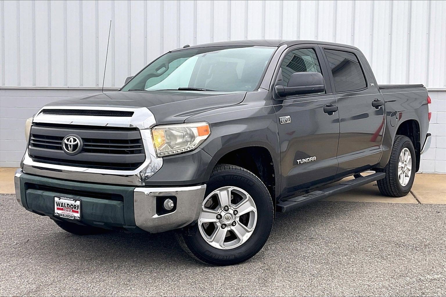 2015 Toyota Tundra SR5