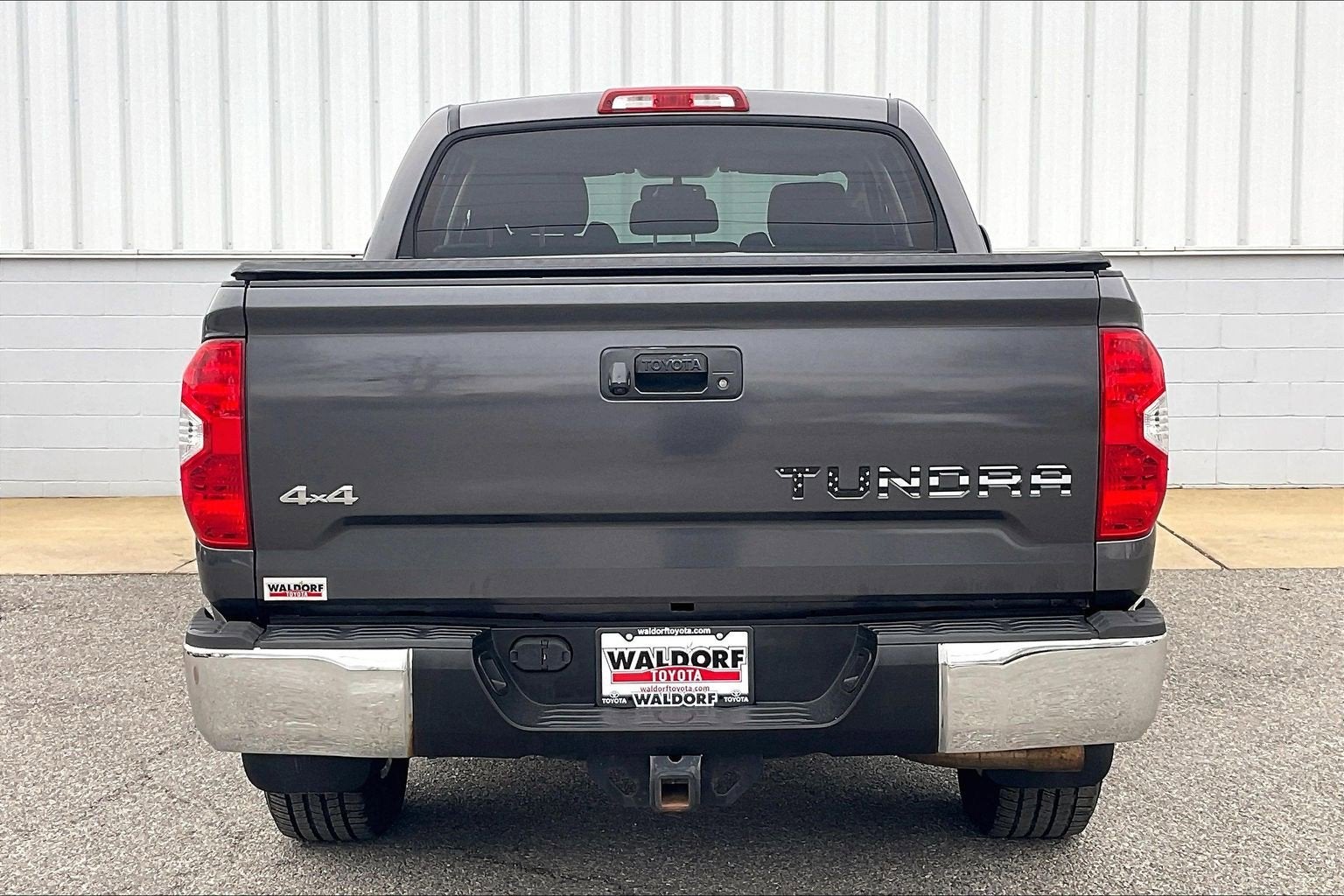 2015 Toyota Tundra SR5