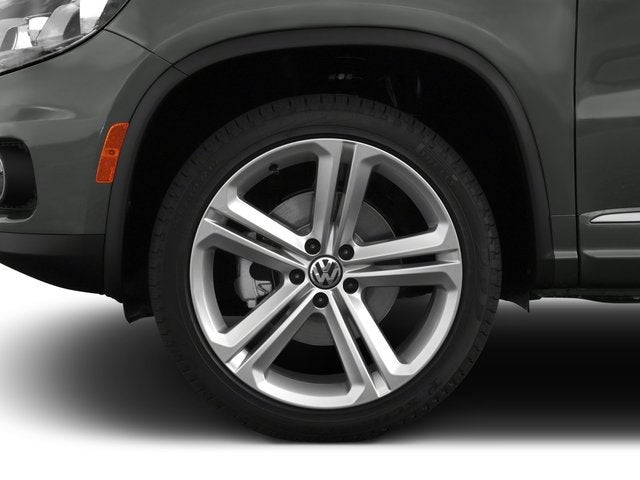 2016 Volkswagen Tiguan R-Line
