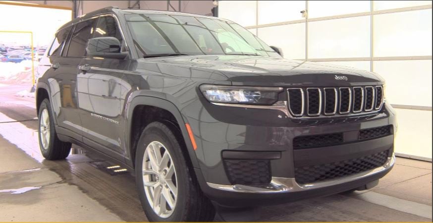 2022 Jeep Grand Cherokee L Laredo LUXURY TECH