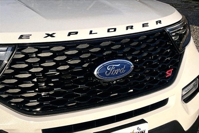 2022 Ford Explorer ST PERFORMANCE PKG