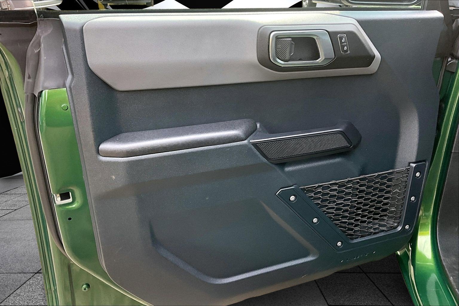 2024 Ford Bronco Big Bend REMOVABLE HARDTOP