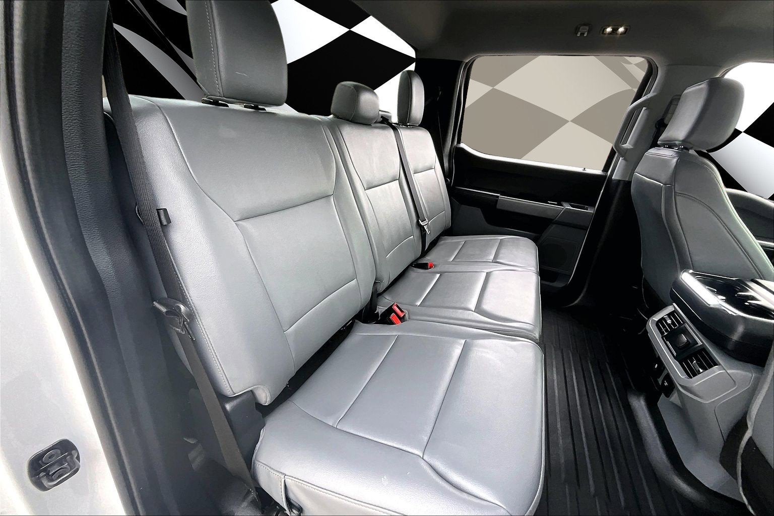 2025 Ford F-150 Lightning Pro