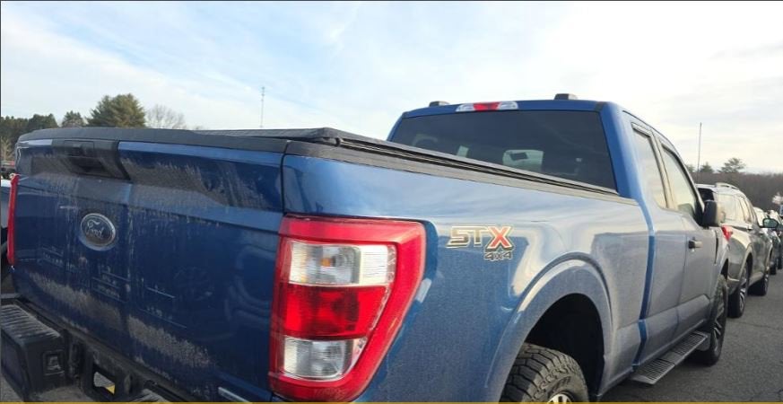 2023 Ford F-150 STX 4WD SUPERCAB