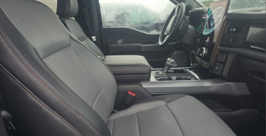 2023 Ford F-150 Lightning Lariat EXTENDED RANGE PANO ROOF