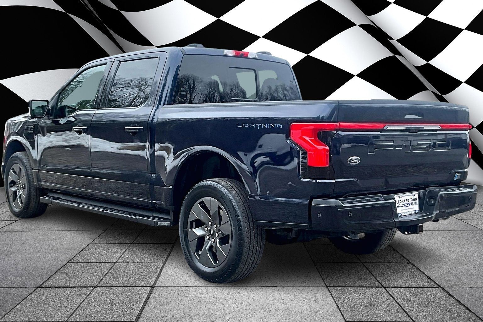 2023 Ford F-150 Lightning LARIAT