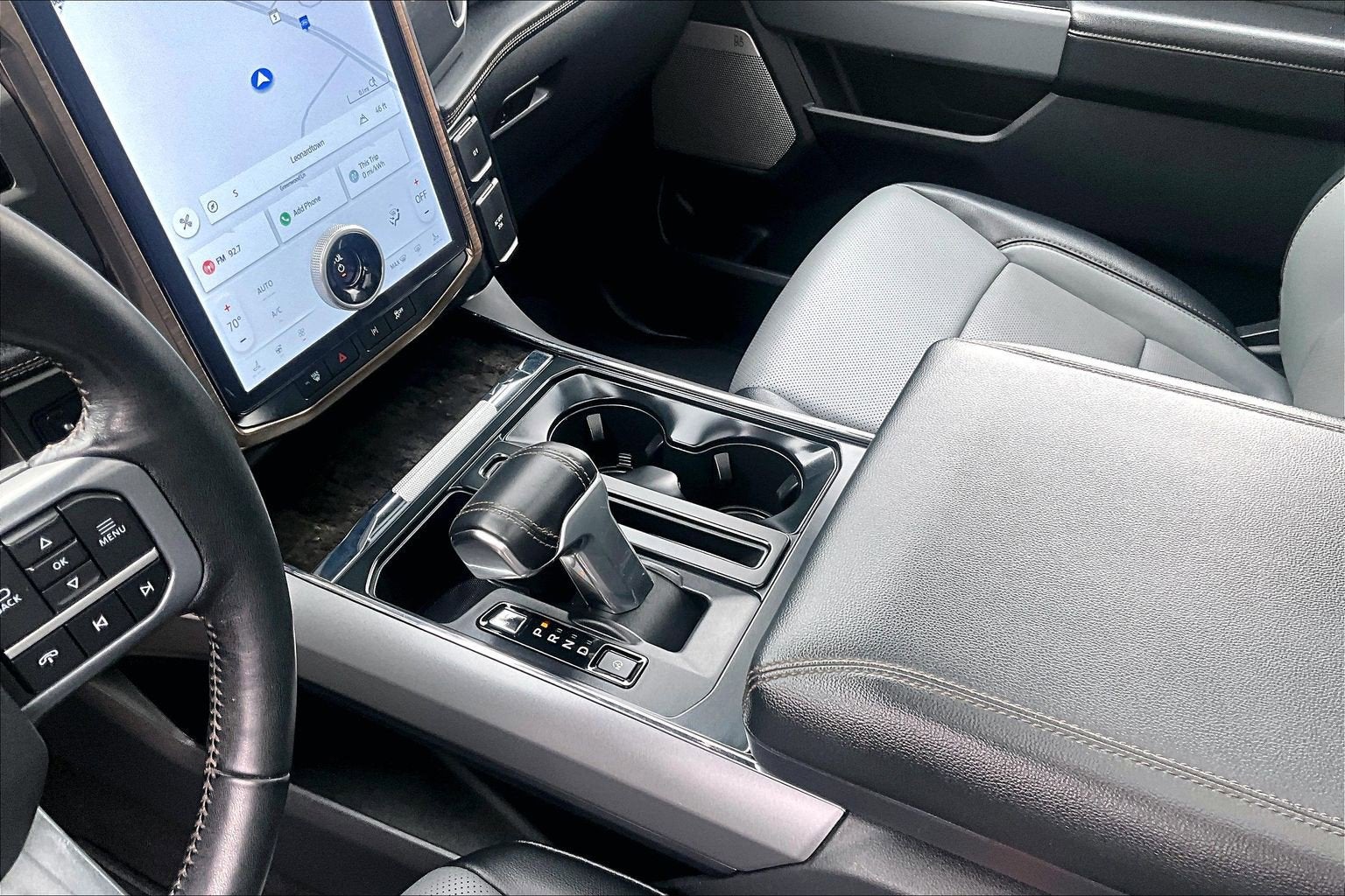 2023 Ford F-150 Lightning LARIAT