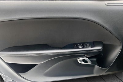 2023 Dodge Challenger SXT BLACKTOP