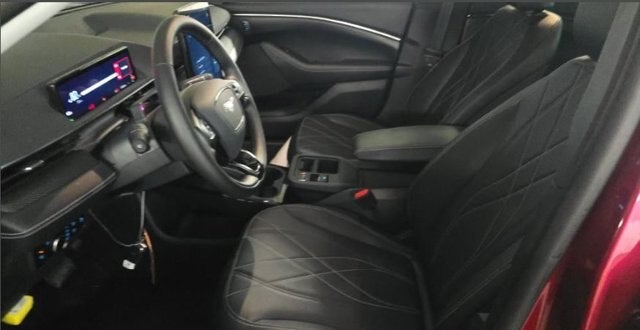 2025 Ford Mustang Mach-E COMFORT AWD