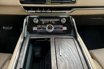 2022 Lincoln Navigator Reserve BLACK PACKAGE