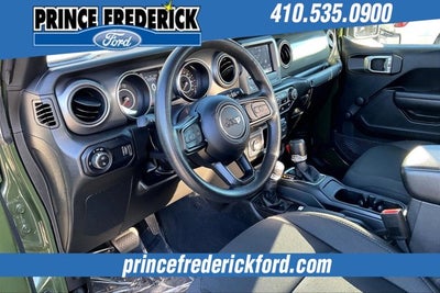 2023 Jeep Gladiator Sport