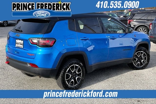 2025 Jeep Compass Trailhawk