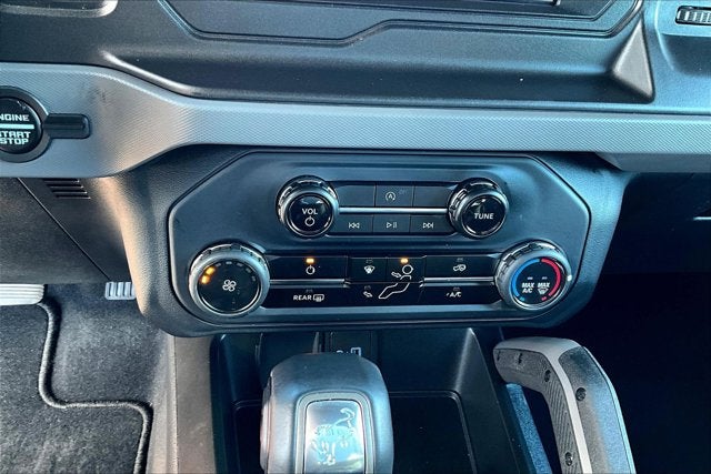 2023 Ford Bronco Base