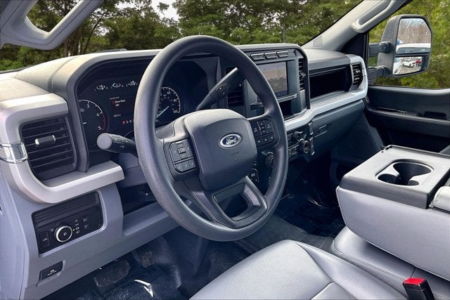 2023 Ford Super Duty F-350 SRW XL