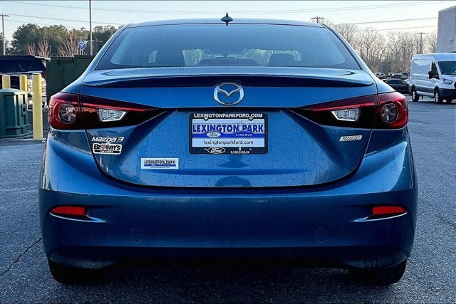 2017 Mazda Mazda3 4-Door Touring