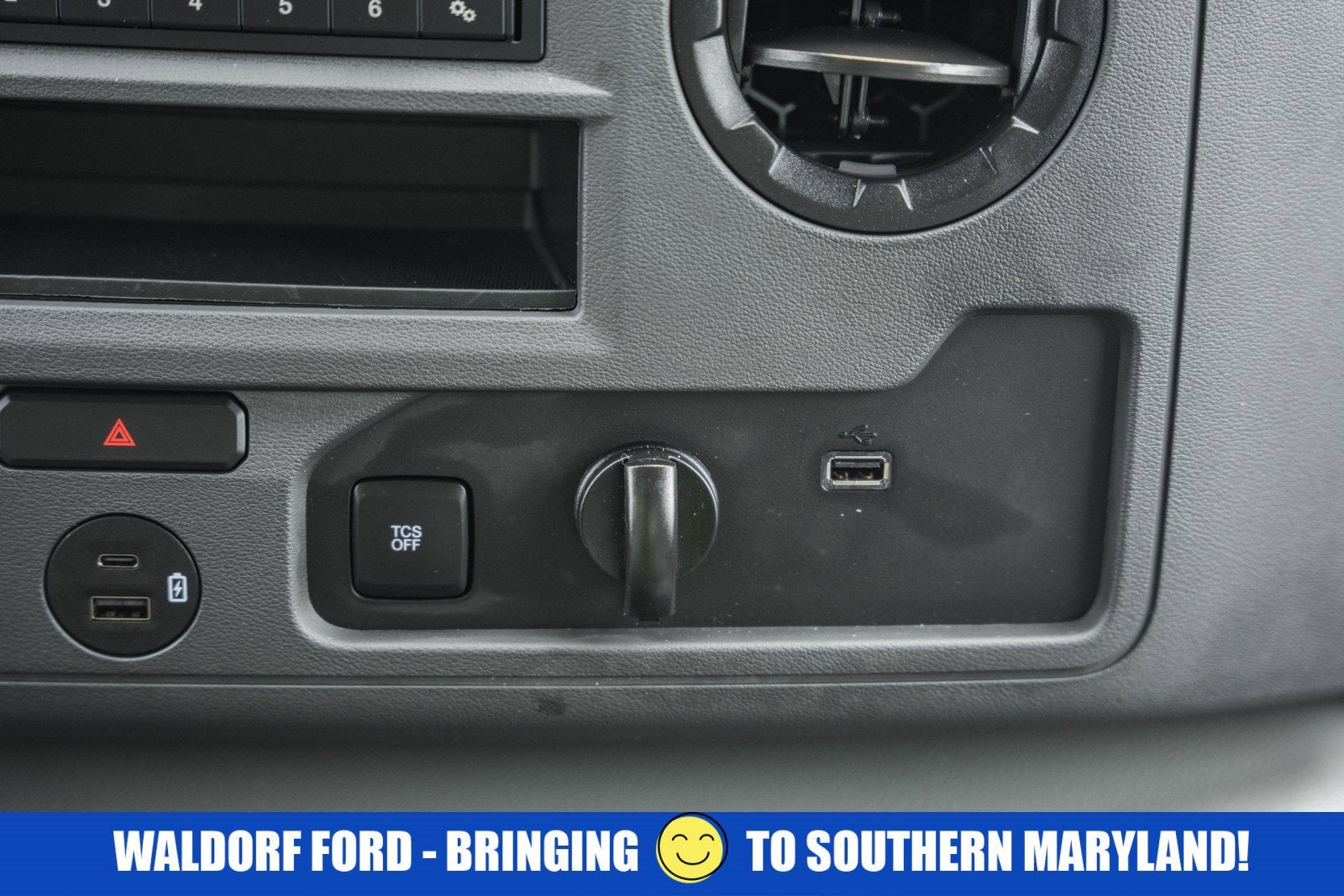 2024 Ford E-Series Cutaway Base DRW