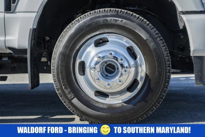 2025 Ford Super Duty F-350 DRW Platinum