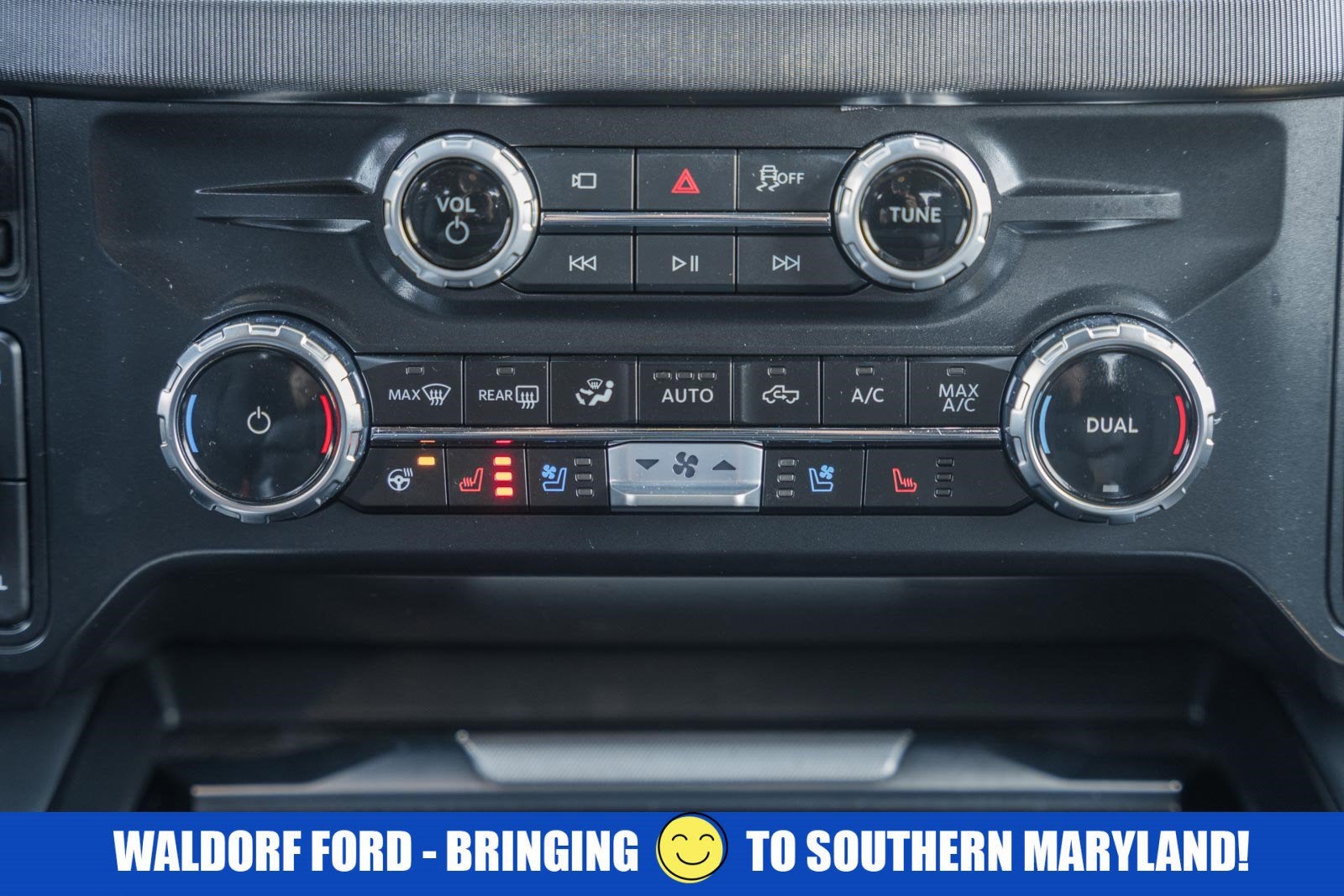 2025 Ford Super Duty F-350 DRW Platinum