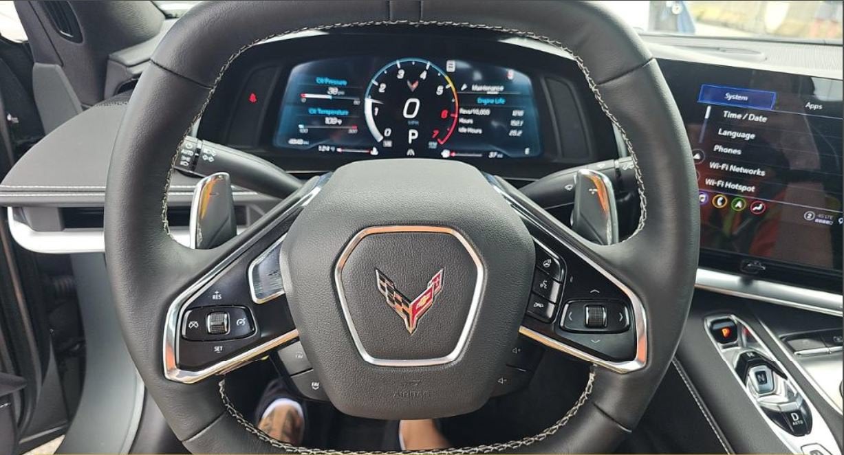 2023 Chevrolet Corvette Stingray 2LT