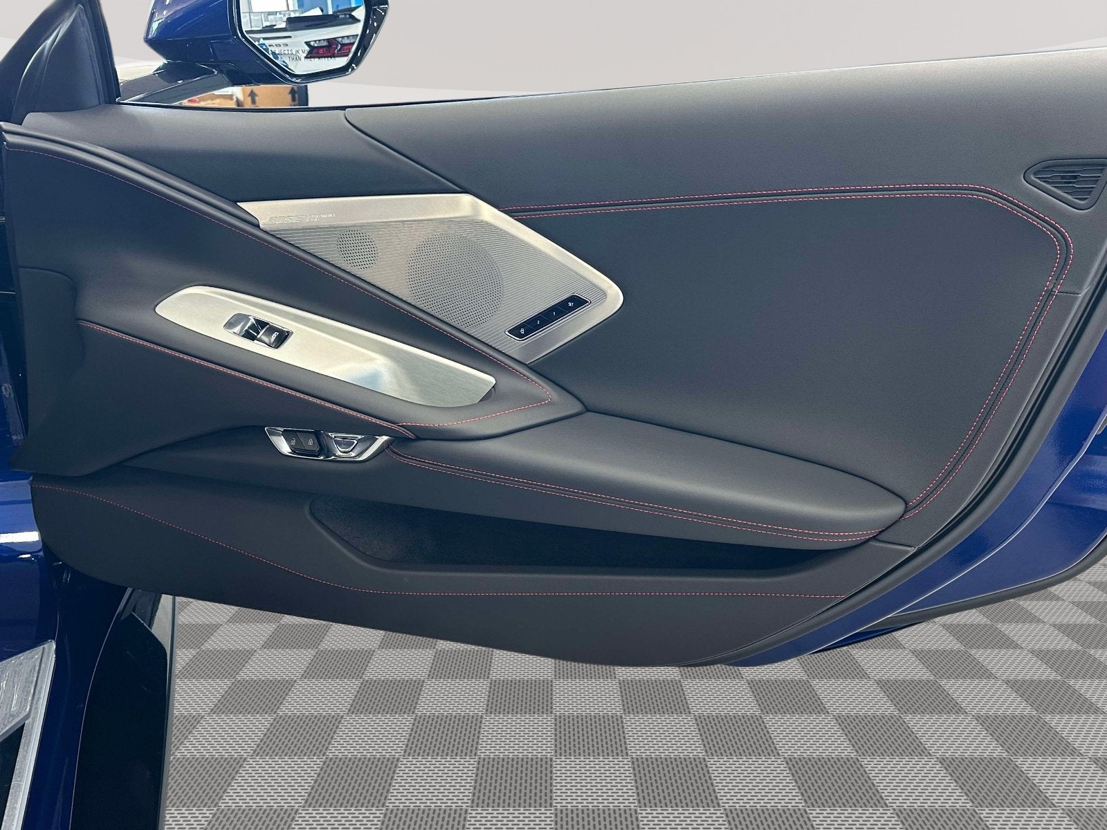 2027 Chevrolet Corvette 2LT - Photo 25