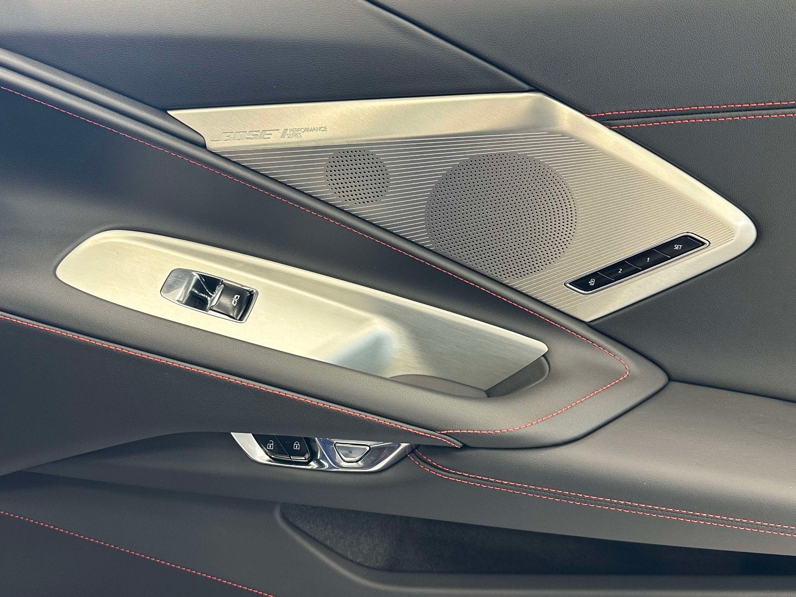 2027 Chevrolet Corvette 2LT - Photo 26