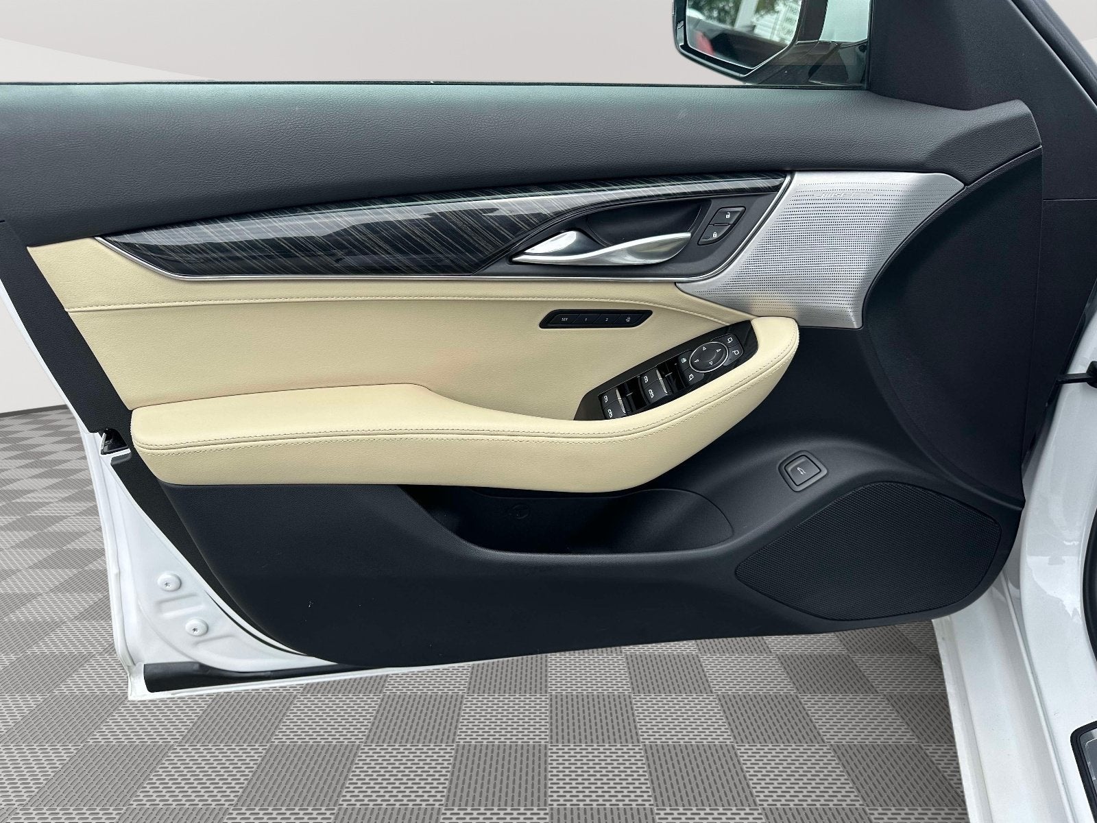 2022 Cadillac CT5 Premium Luxury