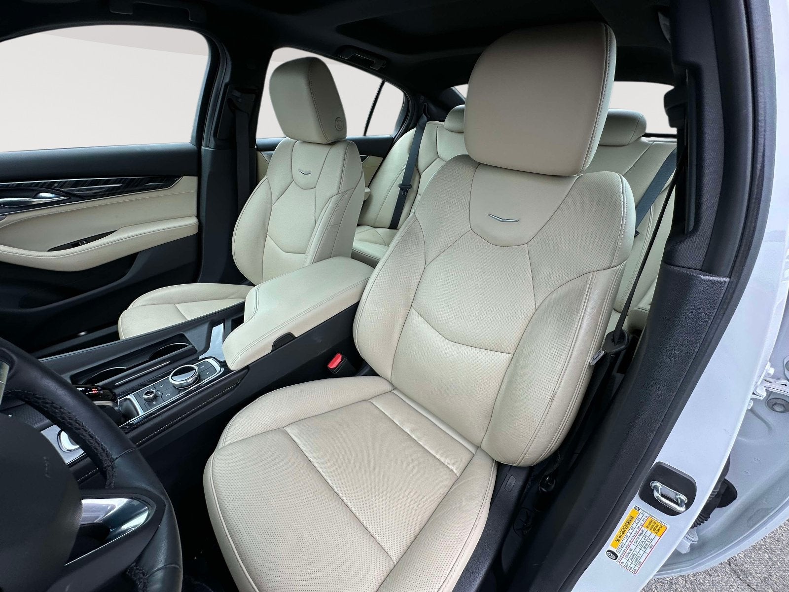 2022 Cadillac CT5 Premium Luxury
