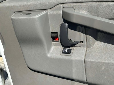 2023 Chevrolet Express Passenger 3500 1LS