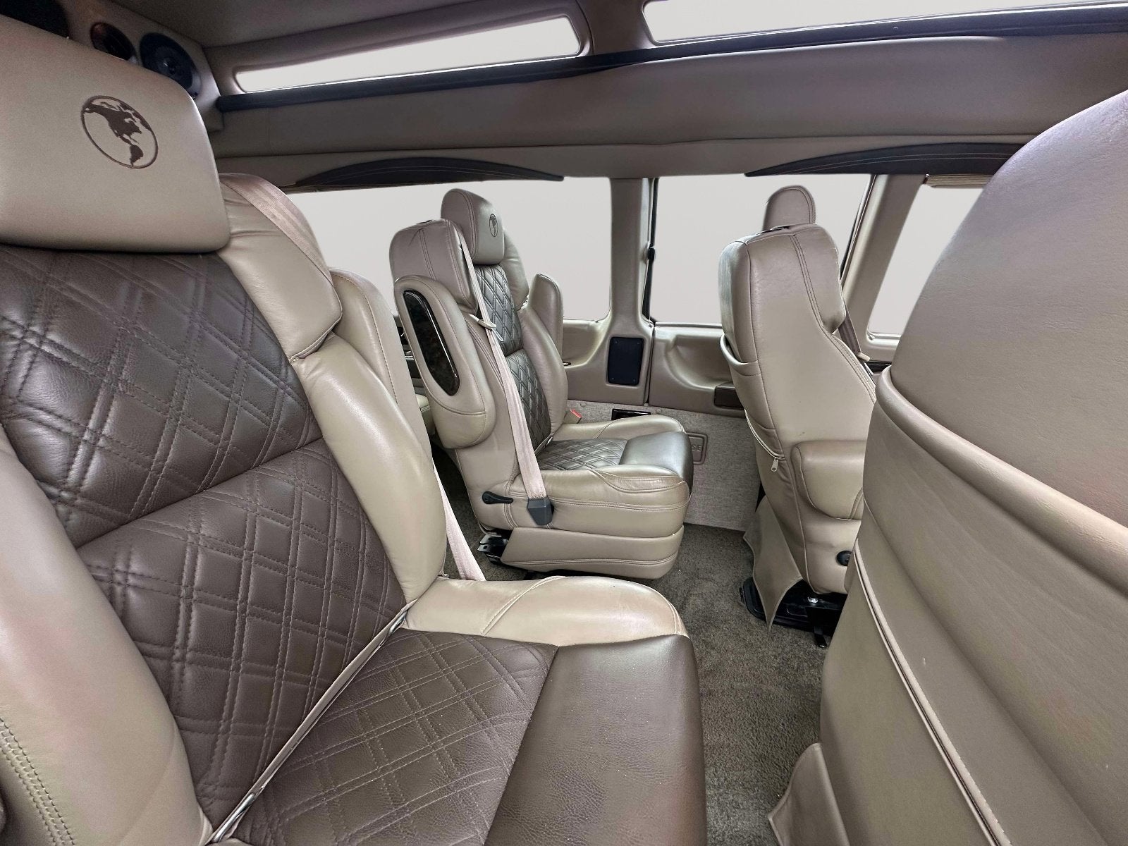 2022 Chevrolet Express Cargo 2500 WT