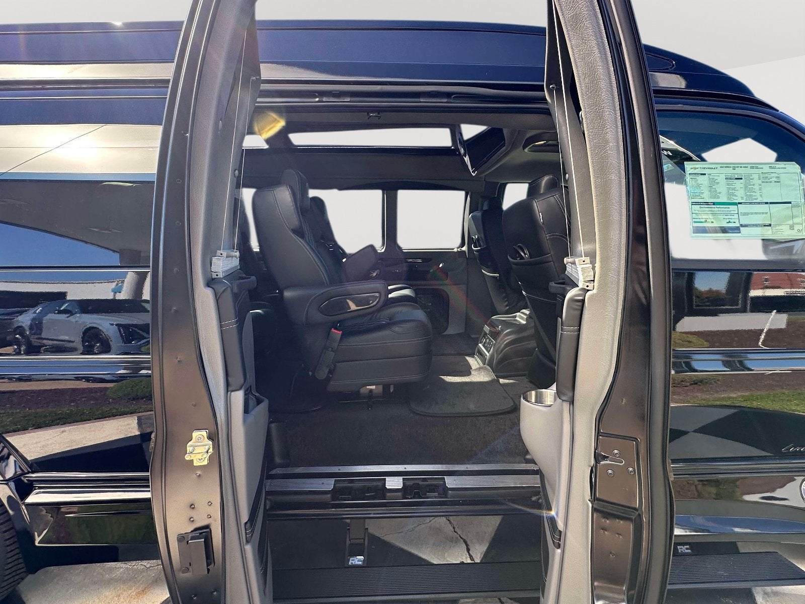 2026 Chevrolet Express Cargo WT