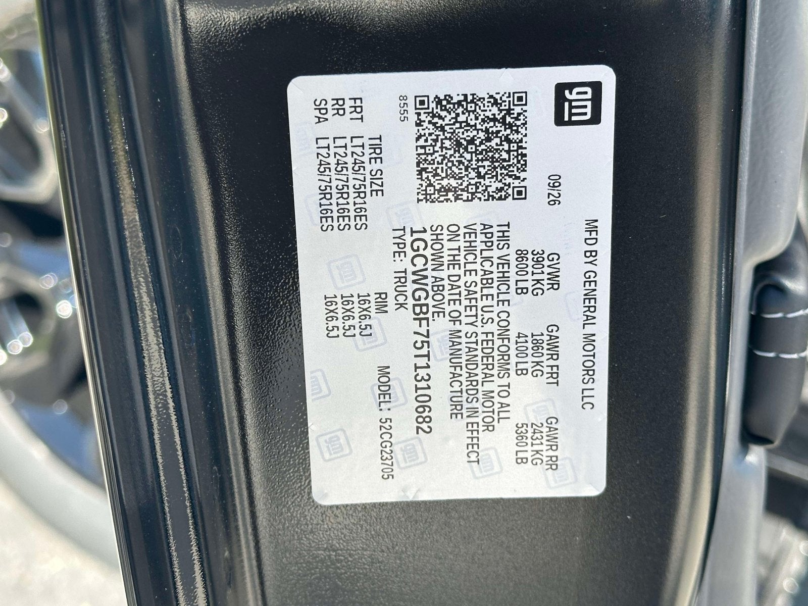 2026 Chevrolet Express Cargo WT