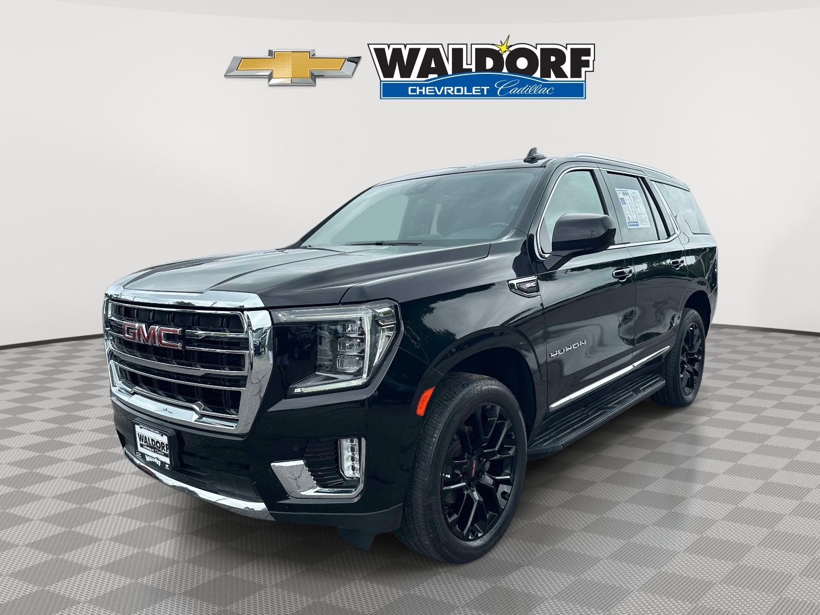 2023 GMC Yukon SLT