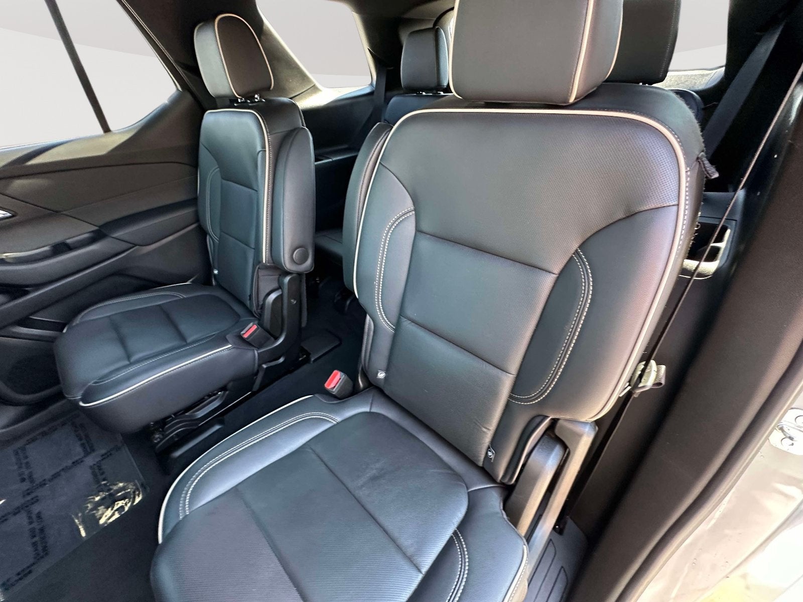 2023 Chevrolet Traverse Premier - Photo 30