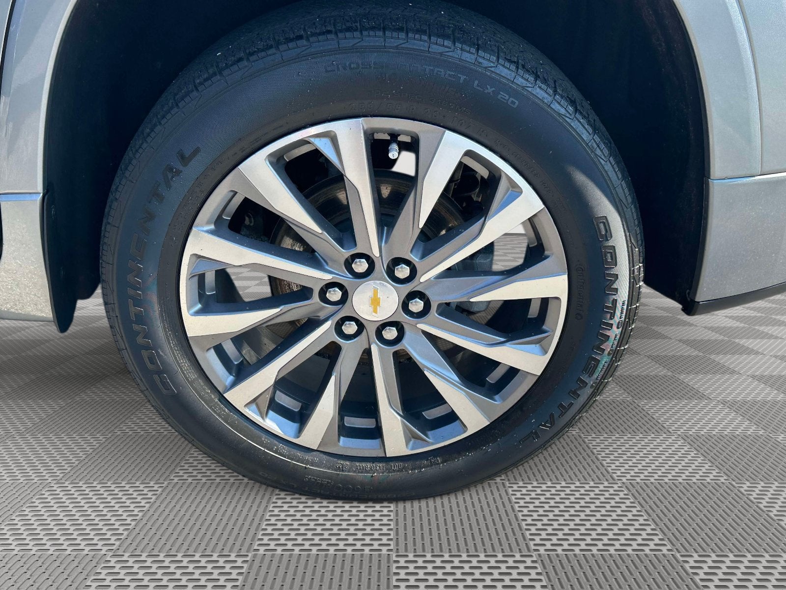 2023 Chevrolet Traverse Premier - Photo 35