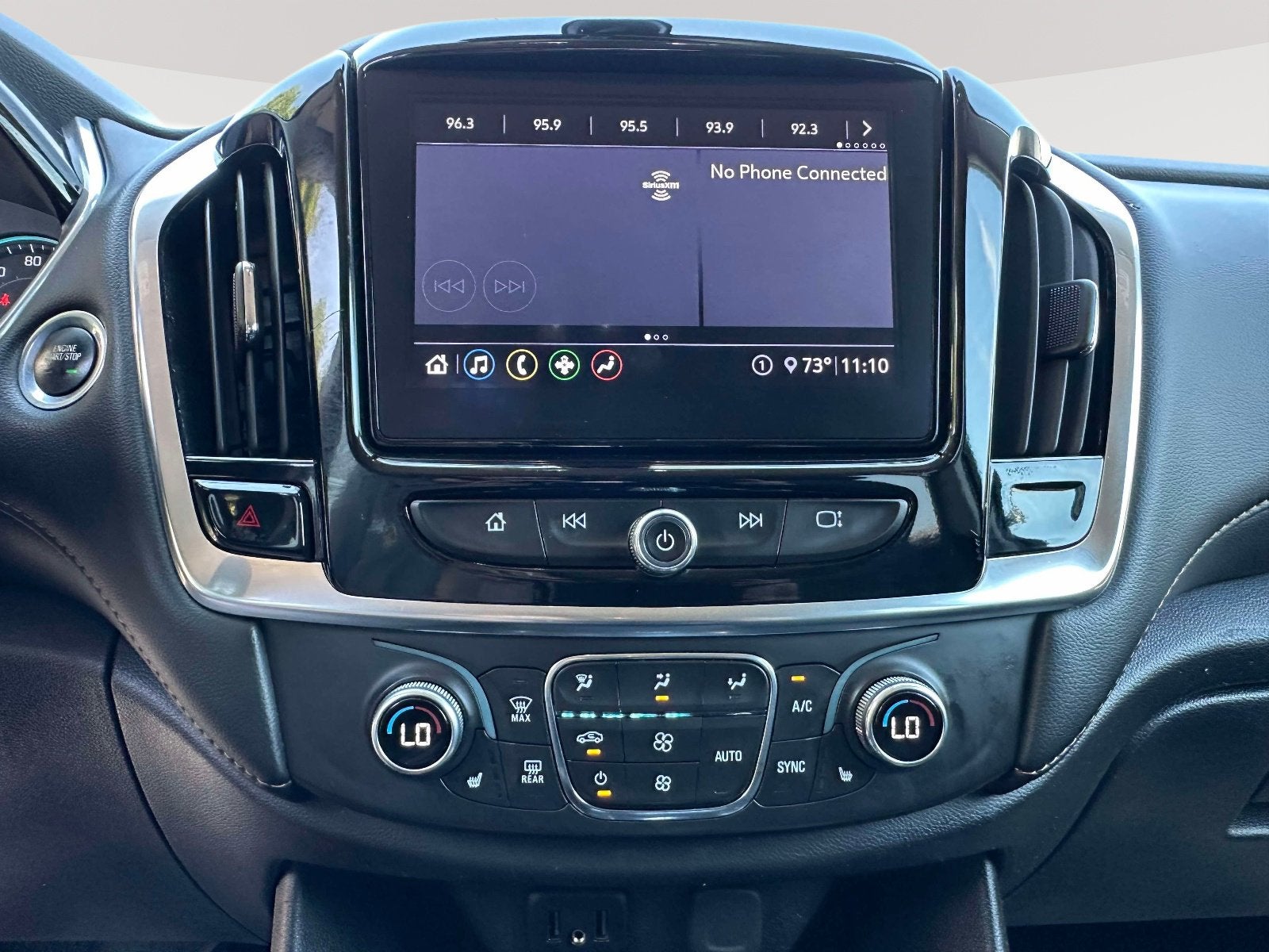 2021 Chevrolet Traverse LT Cloth
