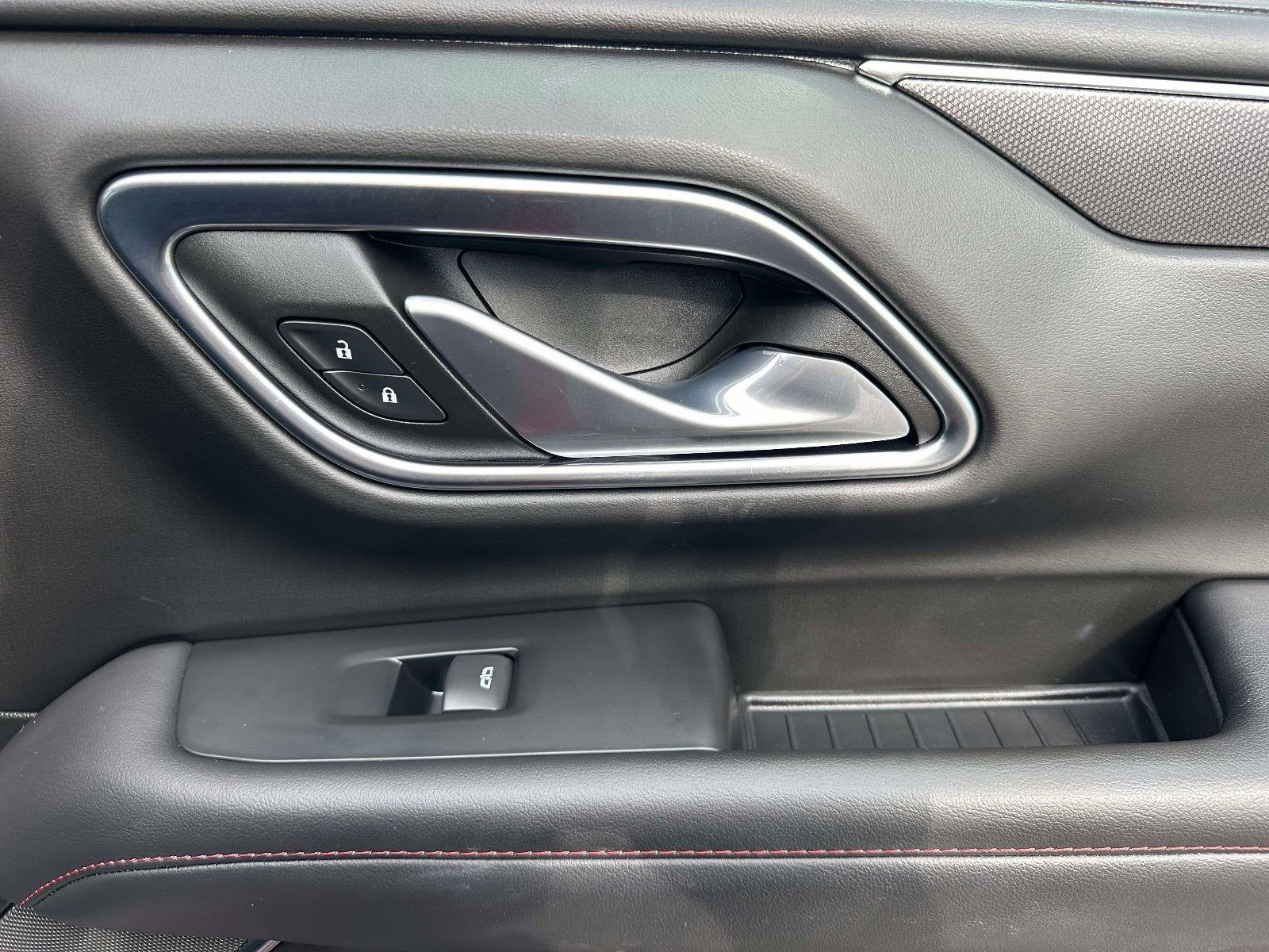 2021 Chevrolet Suburban RST