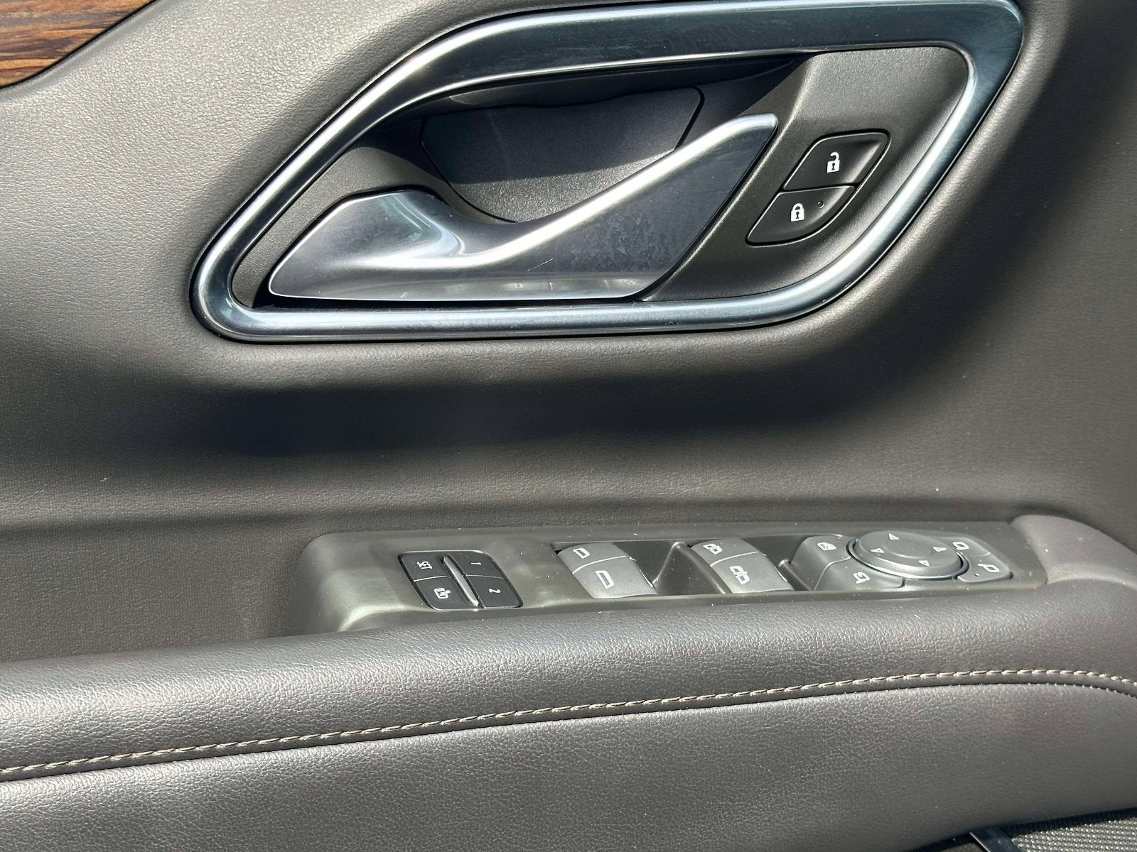 2022 Chevrolet Suburban High Country