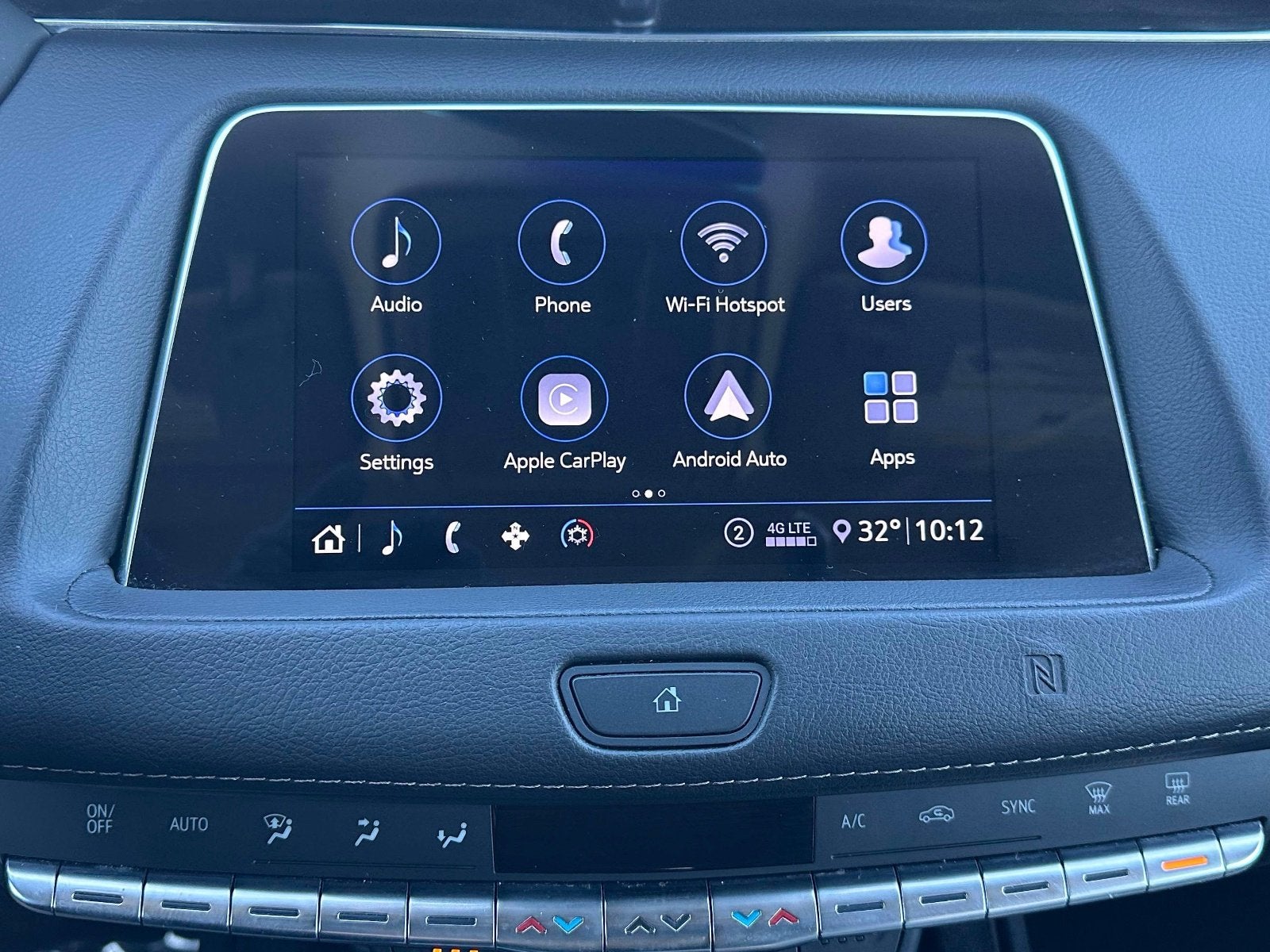 2020 Cadillac XT4 Luxury